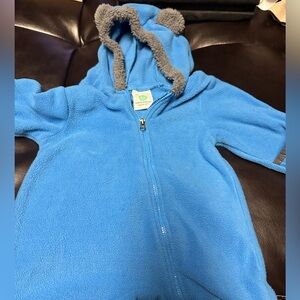 Baby bunting 6-12 months